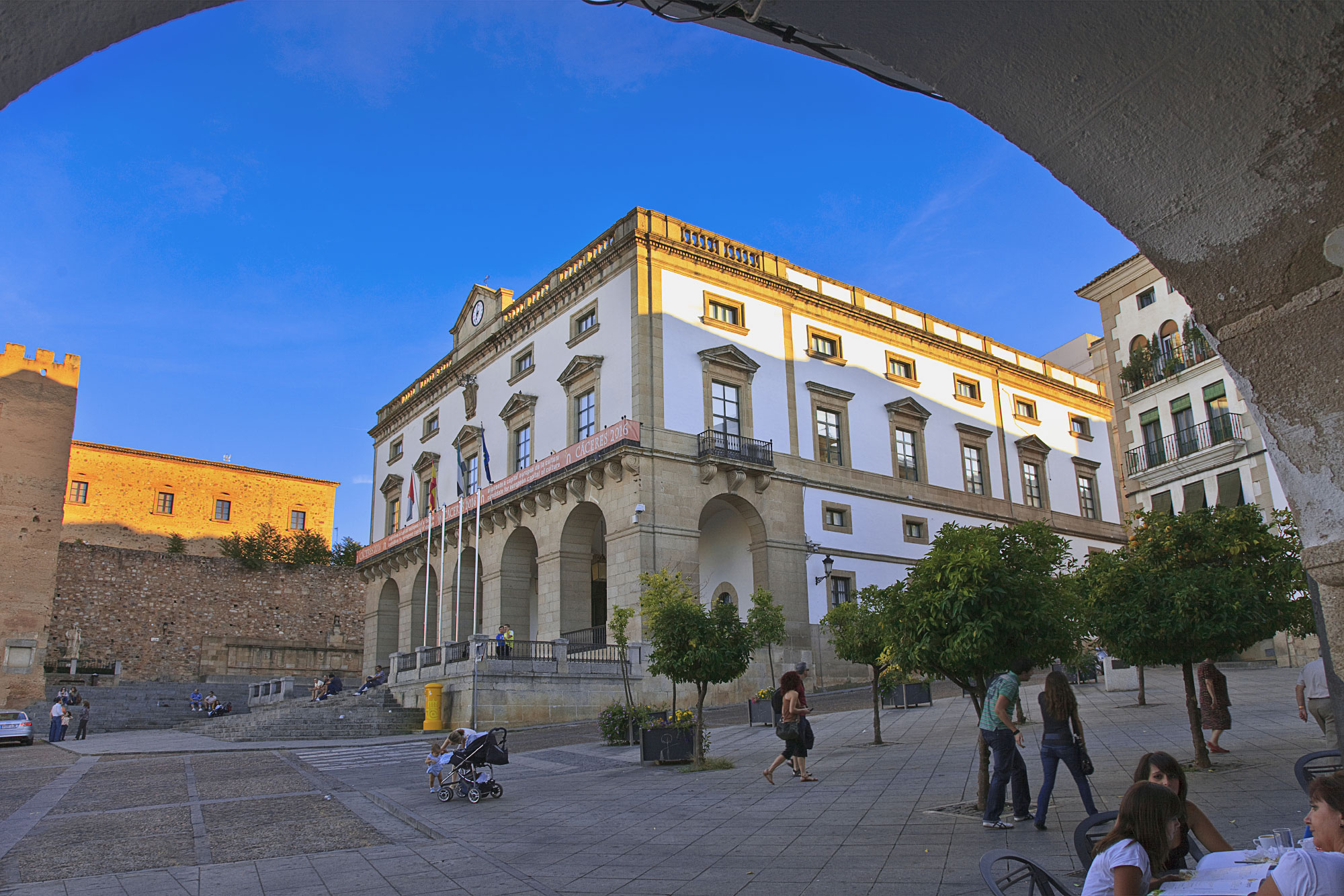 Caceres